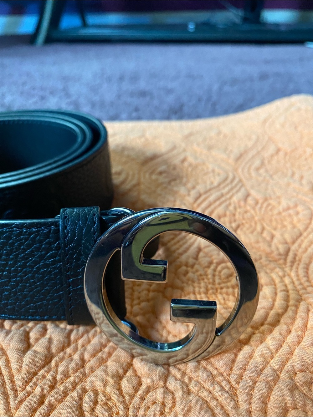 Gucci Black Leather Belt with Silver GG Buckle
